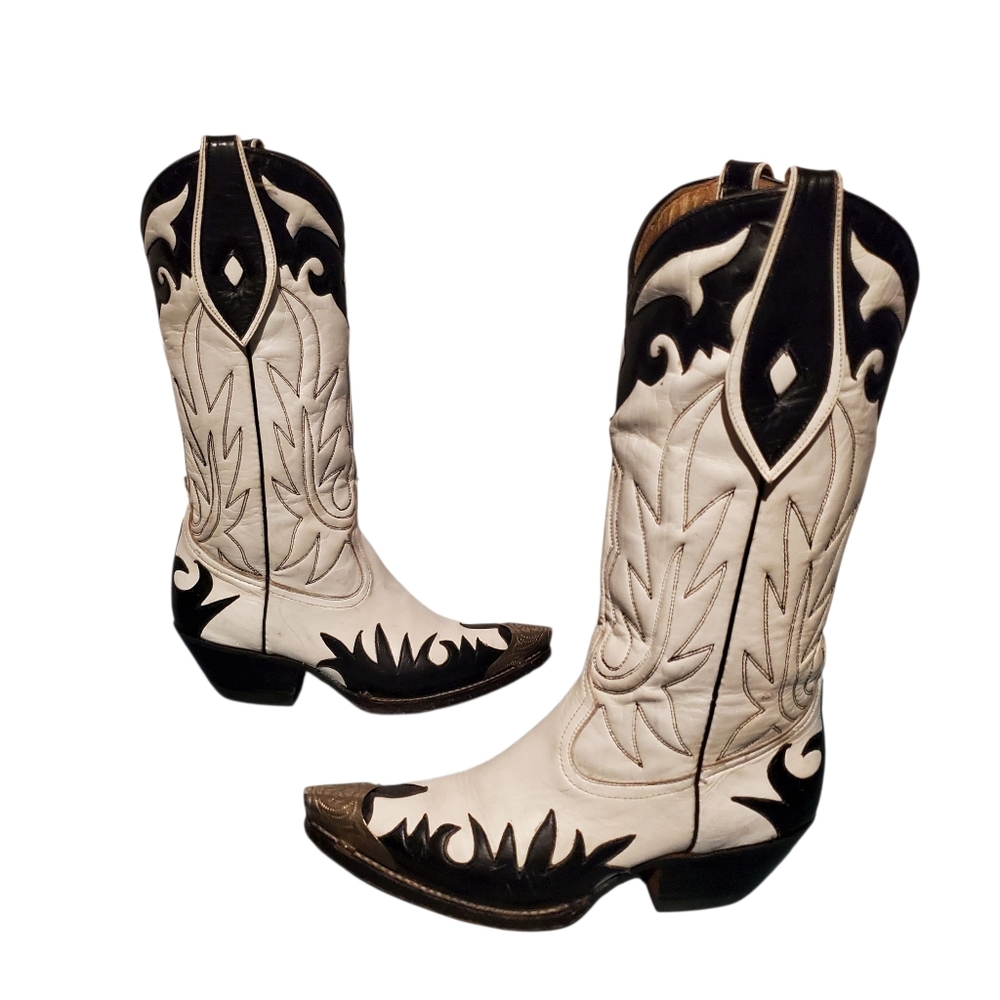 Source Unknown Black and White Western Heeled Boots